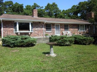 29 Rice Ave, Pocasset, MA 02559