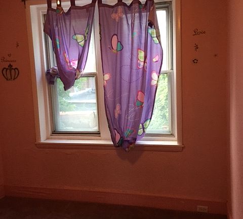 3rd image of 169 W Clarkson Ave