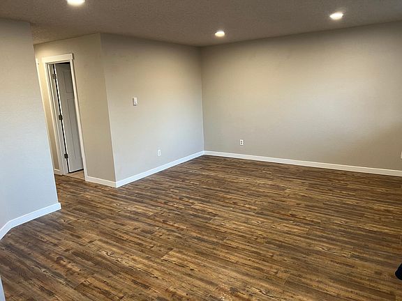 4th image of 1208 S Olympia Pl APT A