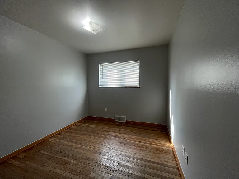 28439 Wexford Dr — Photo 18