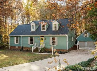 516 Carolyn Ct, Cary, NC 27511