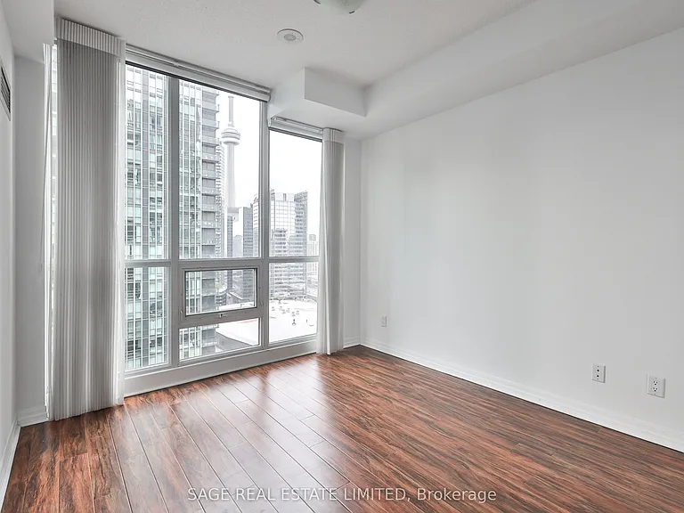16 Yonge St #2711 — Photo 28