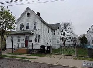 408 8th St, Carlstadt, NJ 07072