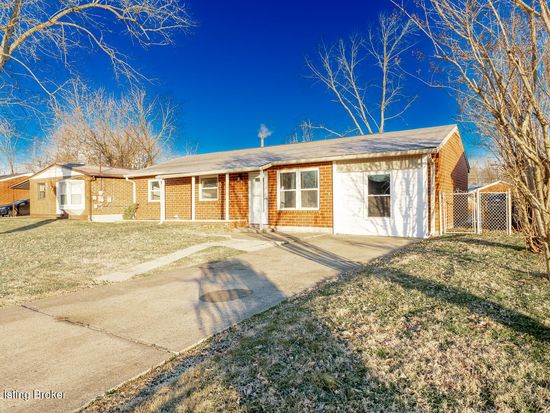 715 Drummond Way, Fairdale, KY 40118