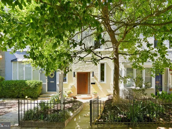 15 15th St SE, Washington, DC 20003