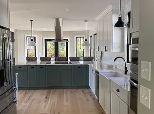 15 Smith Ave, Methuen, MA 01844