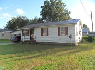 112 Riverside Dr, New Madrid, MO 63869