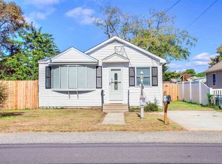 511 E Tampa Ave, Villas, NJ 08251