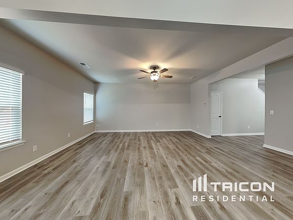 3rd image of 776 Galveston Way