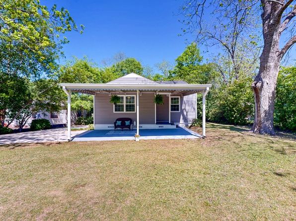 1213 Frederick Rd, Dothan, AL 36301