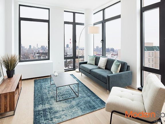 4th image of 4107 Crescent St APT 3E