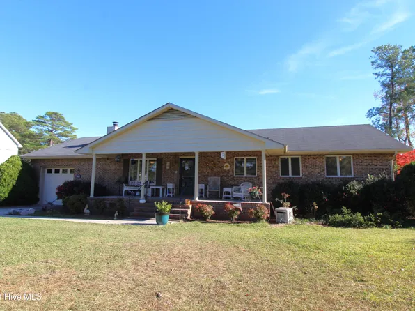 2532 E Forest Drive, Newport, NC 28570