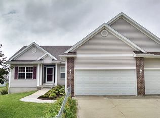 7000 Rolling Ridge Dr SW, Cedar Rapids, IA 52404