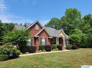 590 Smalley Dr SE, Arab, AL 35016