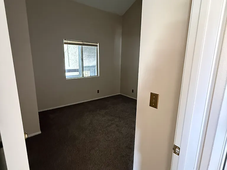 20323 Rue Crevier #534 — Photo 19