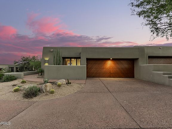 2nd image of 10076 E GRAYTHORN Drive