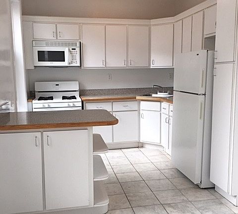 3rd image of 4707 41st St APT 5B