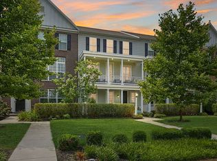 61 Porter Aly, Mechanicsburg, PA 17050