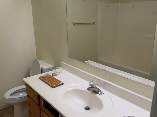 406 Morgan Dr APT B