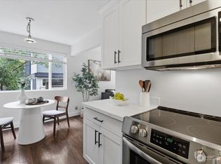 Johnston Manor, Seattle, WA 98119