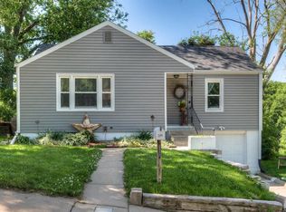 219 Midland Dr, Council Bluffs, IA 51503
