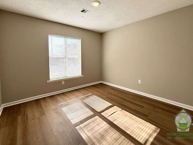 Parkside at Fairview Apartments — Photo 6