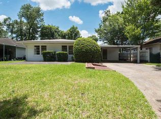 825 Parson Dr, Beaumont, TX 77706