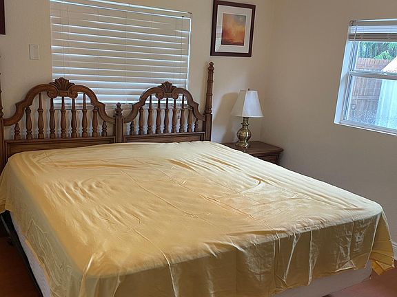 5th image of 9478PARK Lake Dr
