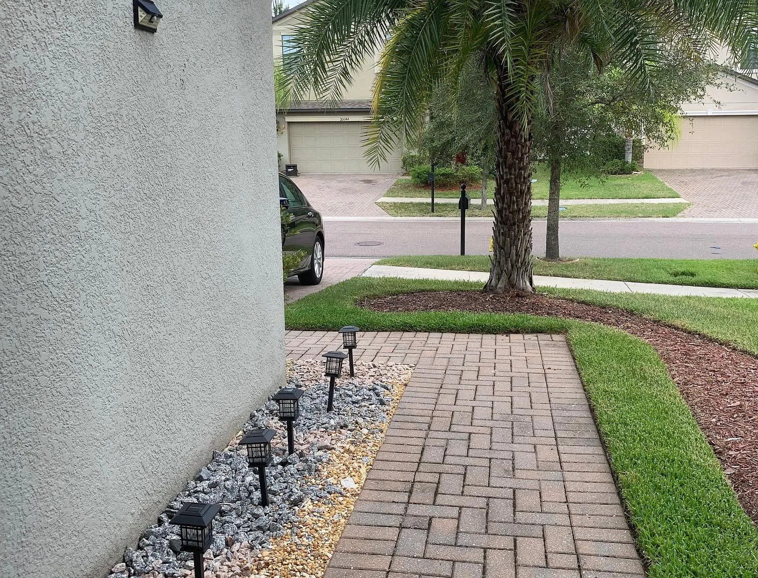 4 bed, 2.5 bath, 2458 sqft, $2,895 — Photo 3
