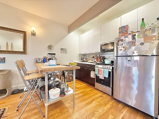 Rented by Doorway NYC, LLC | media 4