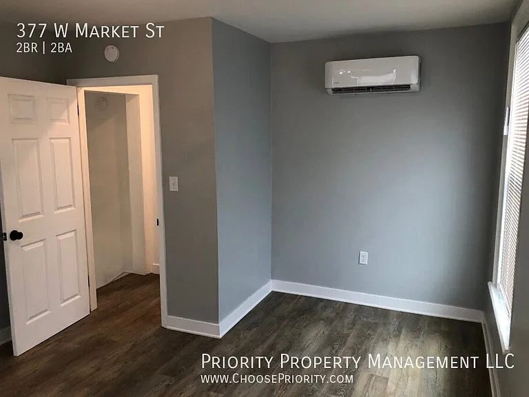 377 W Market St — Photo 6