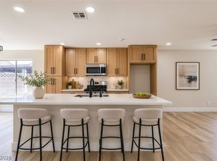 1640 Divinity St, Las Vegas, NV 89142