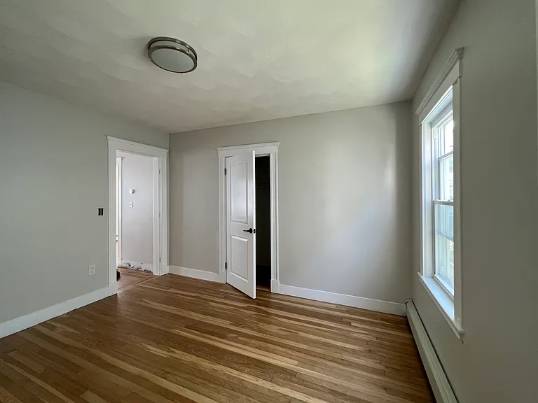 45 Governor Winthrop Rd — Photo 6