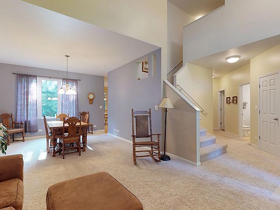 2nd image of 1151 Beverly Dr