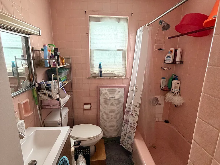 253 Manhattan Ave #2 — Photo 7