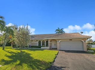 2041 NW 86th Ter, Coral Springs, FL 33071