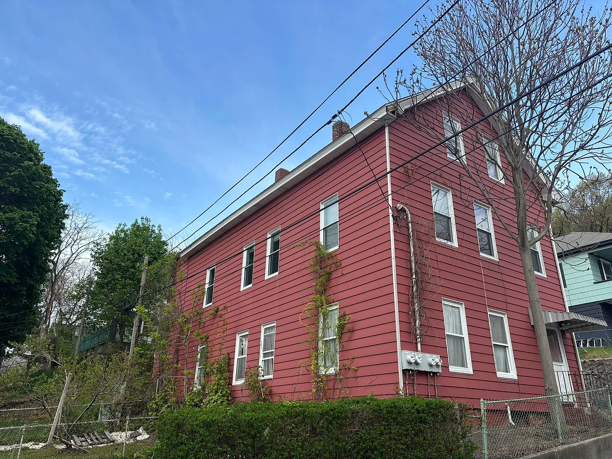 Building Photo - 9 Marshall St #2