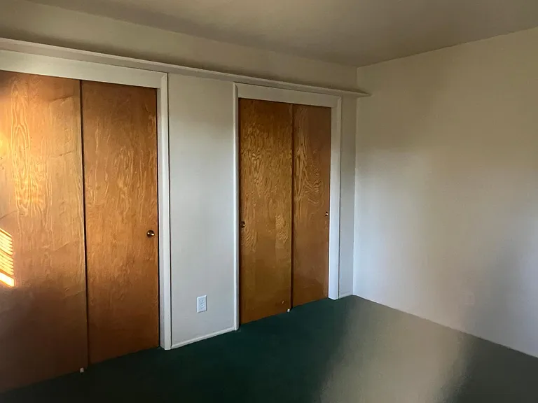 811 W Tokay St — Photo 13