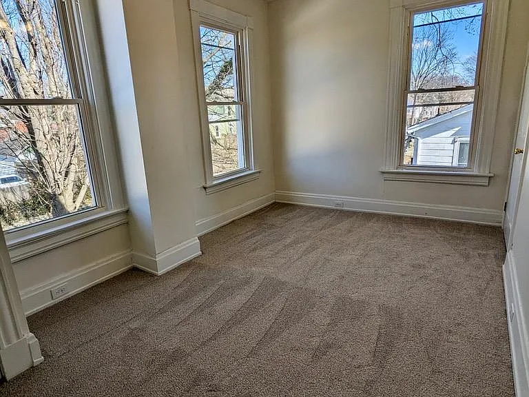 1712 Sherman Ave — Photo 22