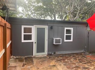 1035 Cacique St, Santa Barbara, CA 93103