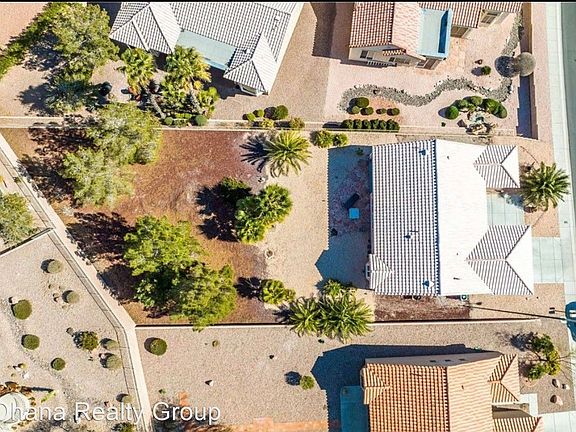 5th image of 10600 Mission Lakes Ave