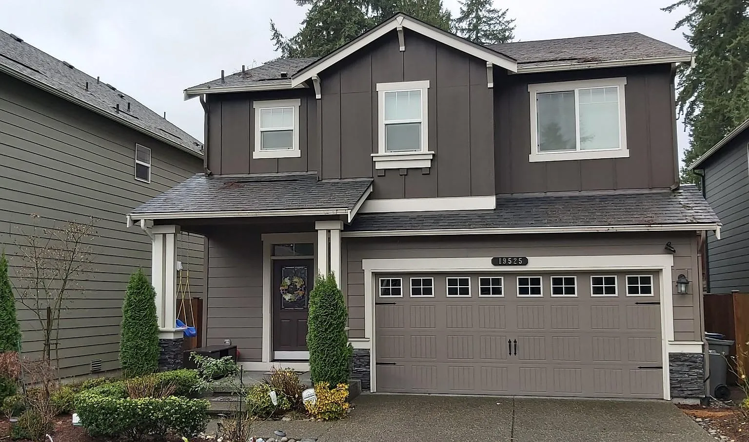 3 bed, 2.5 bath, 2070 sqft, $3,500 — Photo 2