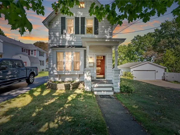 129 Ellen St, Oswego, NY 13126