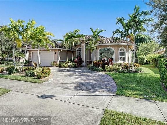 2nd image of 8330 SW 51st St