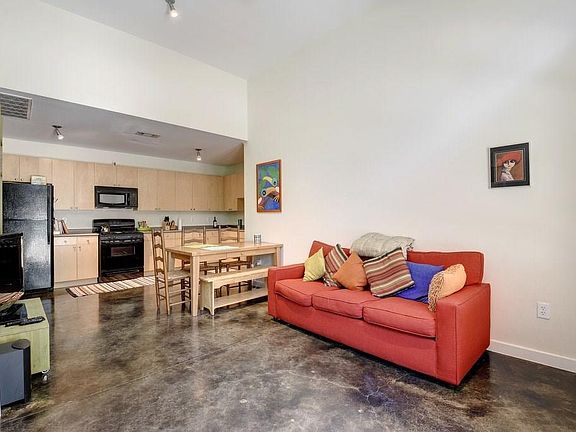 4th image of 1601 E 5th St Suite 113