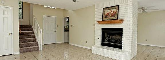 5th image of 1306 Willow Creek Dr