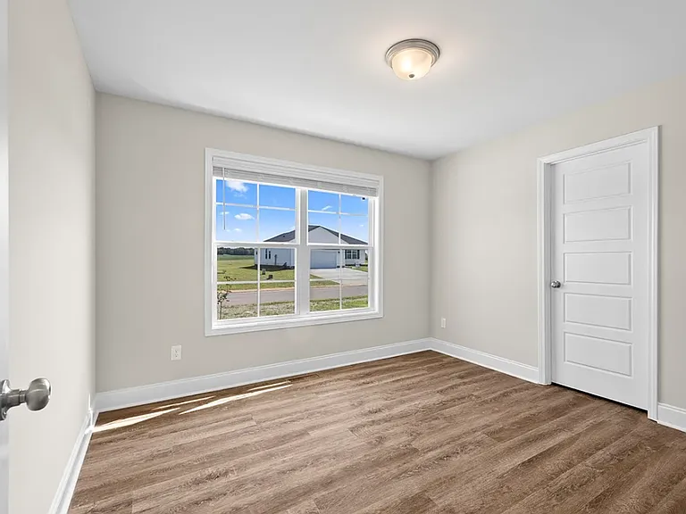 613 Saint George Way — Photo 11