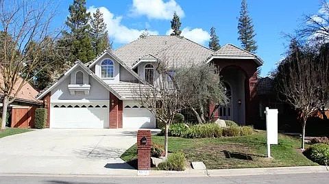 1st image of 9876 N Heather Dr
