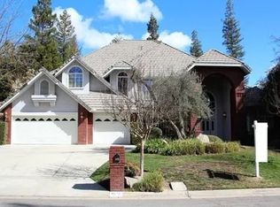 9876 N Heather Dr, Fresno, CA 93720