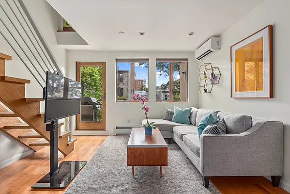 362 12th Street #6